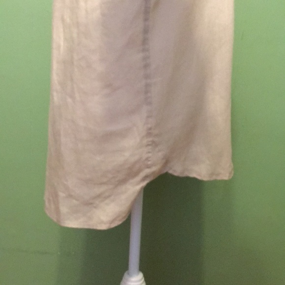 Michael Kors tan linen shirt with pockets - Picture 5 of 10